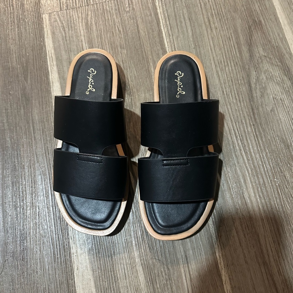 Black Women's Slide Sandals